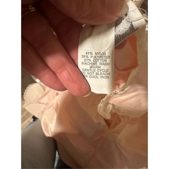 Character cuddleskin gown pajamas pink satin vintage M 8/10 Victorian - Picture 3 of 12